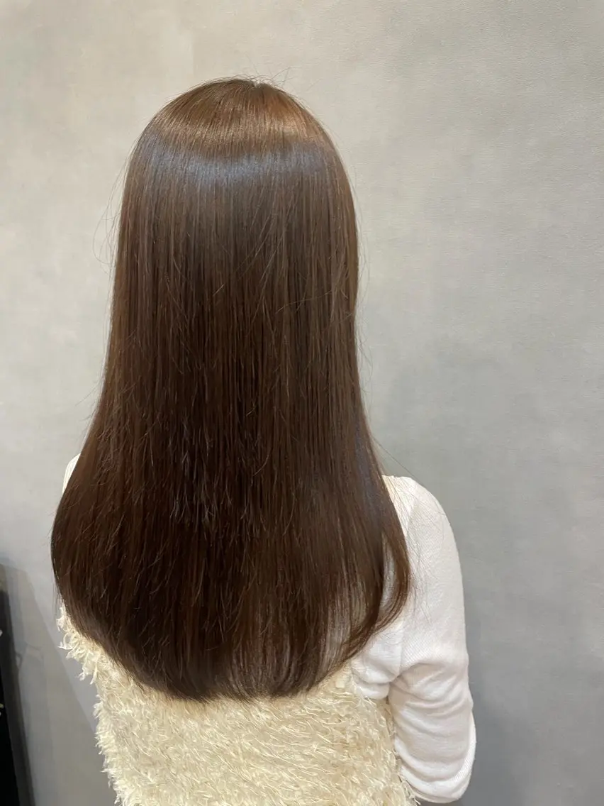 セミロング カット ヘアカラー トリートメント 柄澤 菜南子のヘアスタイル