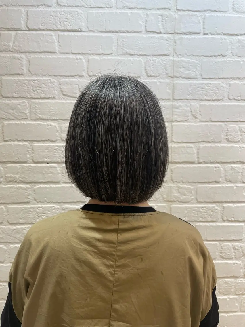 ショート カラーお任せ下さい ✨️おかだまなみのヘアスタイル