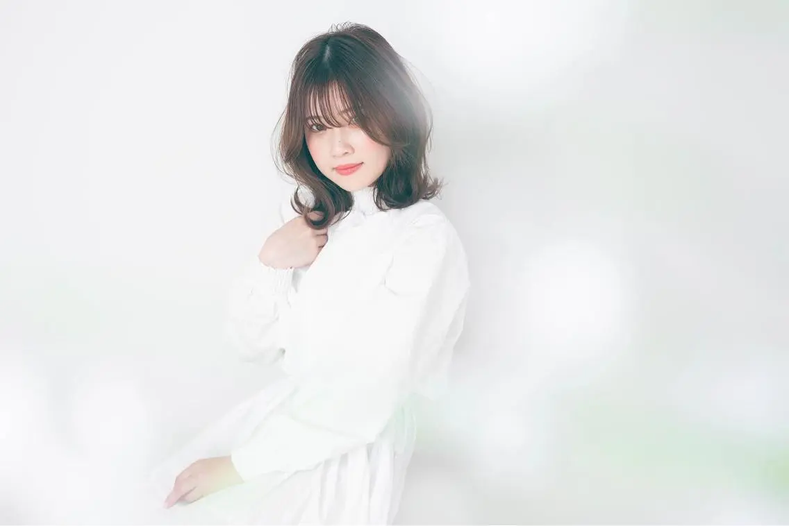 セミロング カラー くびれヘア 韓国風ヘア レイヤーカット 小野 和摩のヘアスタイル