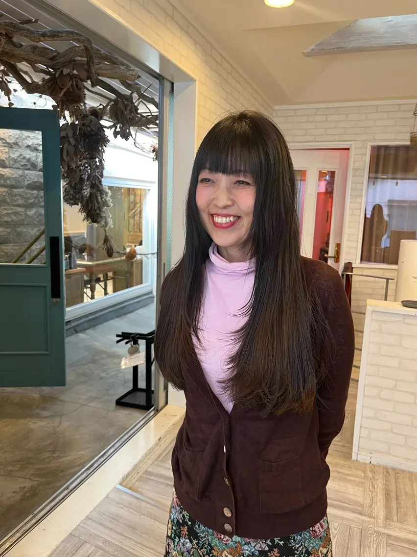 ロング レイヤーカット 阿部 うららのマツエク・マツパデザイン