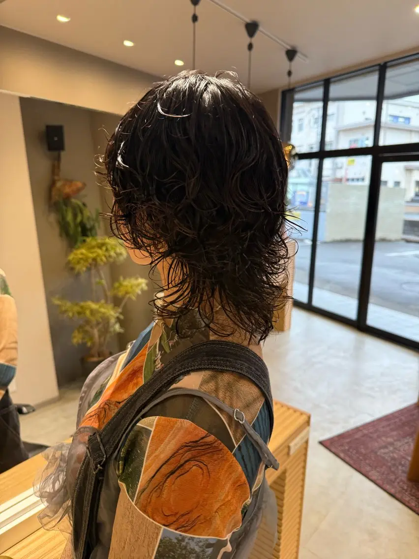 ミディアム パーマ ミディアムパーマ ウルフカット 渡部 円のヘアスタイル