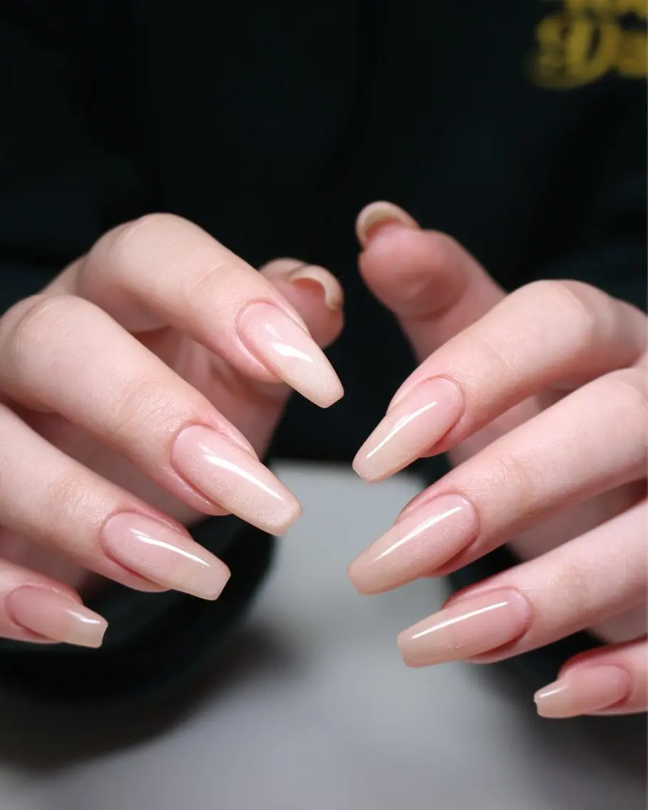 ネイル キラキラネイル ロングネイル マグネットネイル ミラーネイル 春ネイル ハンドネイル Baku Nailsのネイルデザイン