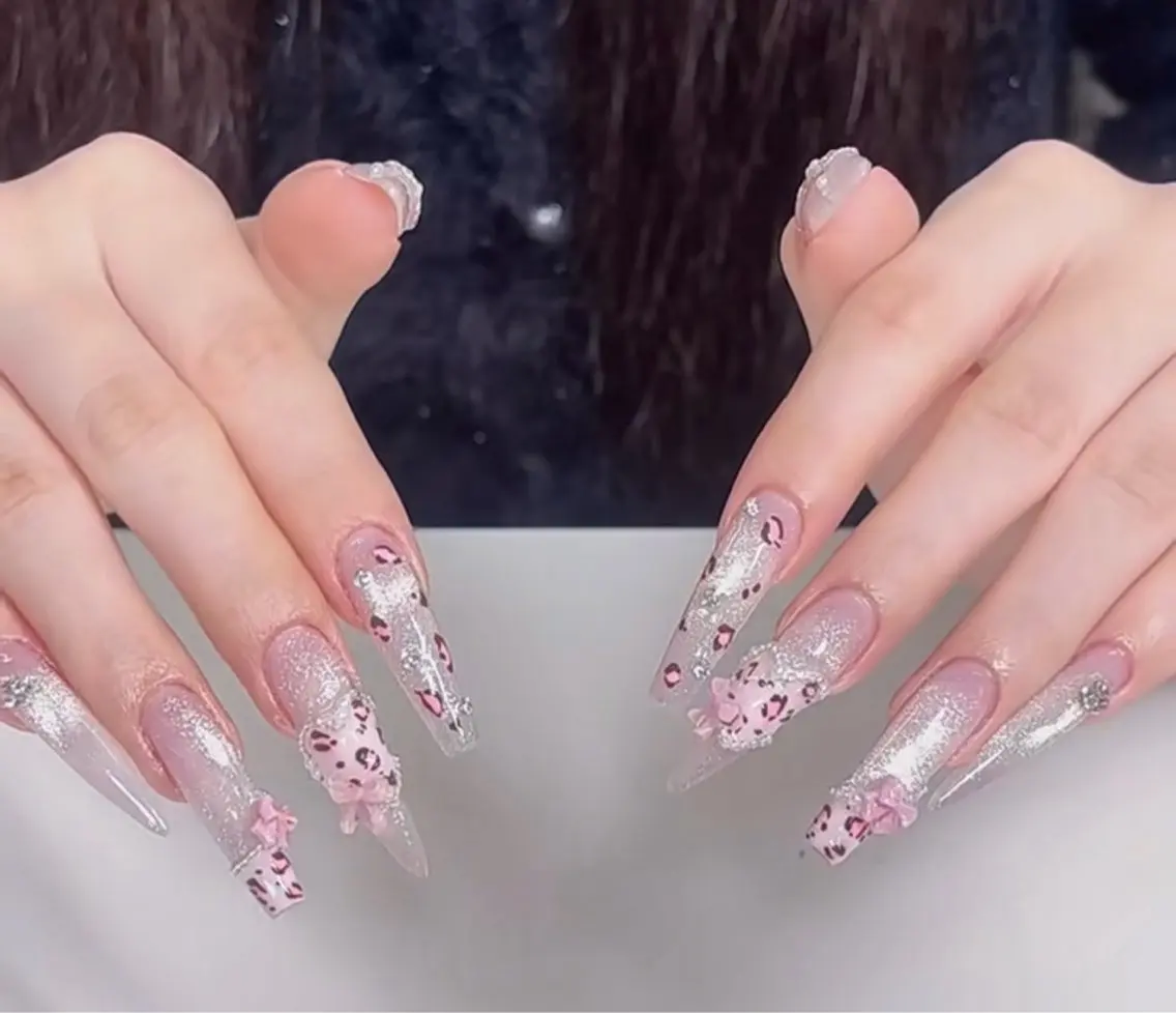 ネイル べっ甲ネイル チークネイル 成人式 長さ出し フラッシュネイル ハンドネイル ハンドケア For you. Nail Salonのネイルデザイン