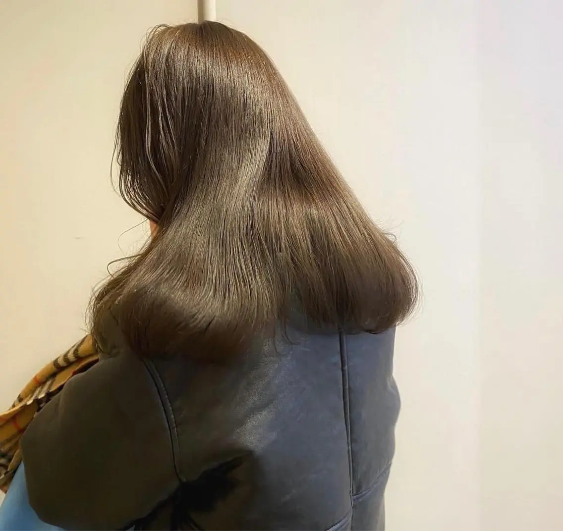 カラー ヘアカラー レイヤーカット🍏 オリーブ/ののかのヘアスタイル