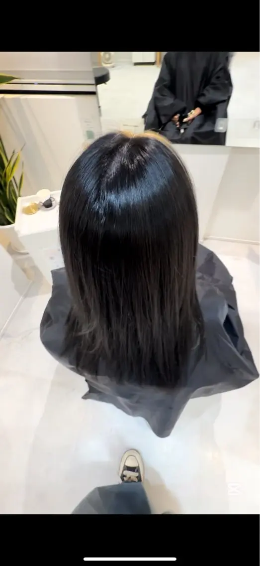カラー 黒髪 ブルーカラー ブラウンカラー ヘアカラー 竹内 優翔のヘアスタイル