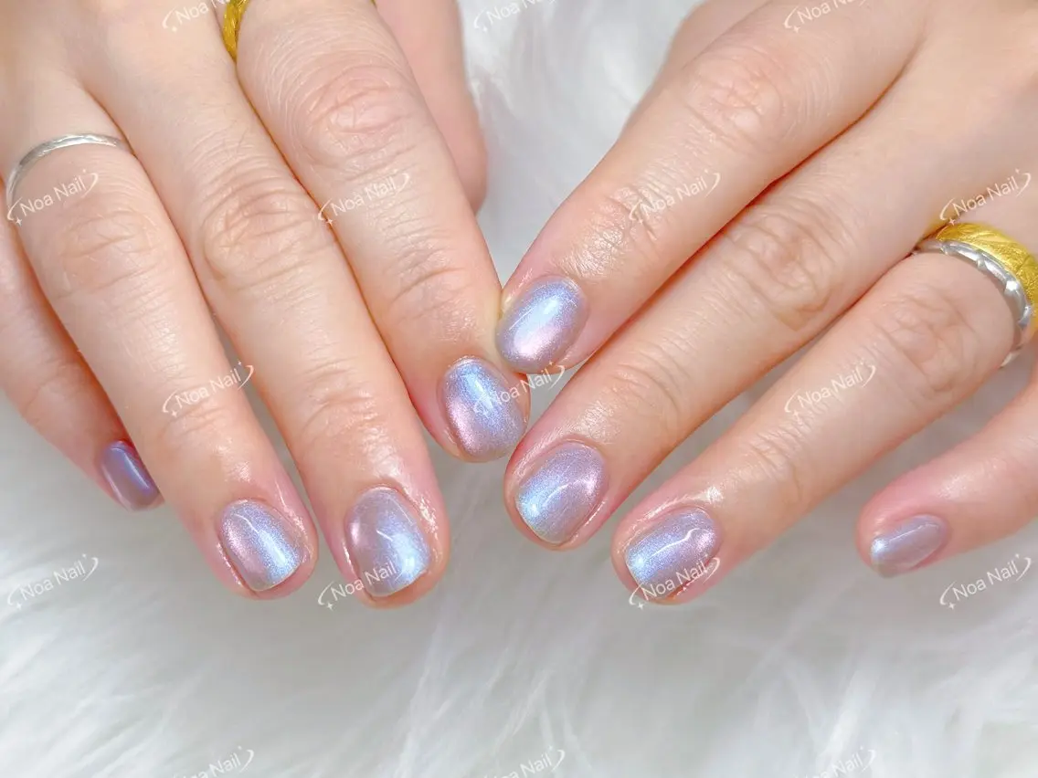 ネイル フレンチネイル グラデーション 韓国ネイル マグネットネイル 持ち込み ハンドネイル Noa Nailのネイルデザイン