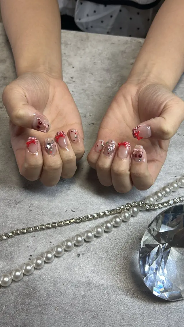 ハンドネイル muchanail miu🎀のネイルデザイン