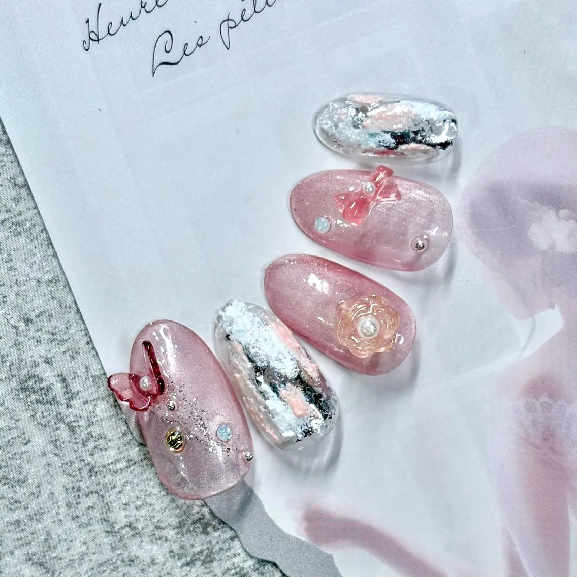 ネイル ジェルネイル マットネイル ブライダルネイル ハンドネイル 一人ひとりに寄り添う 施術🌈IRiS🪽のネイルデザイン