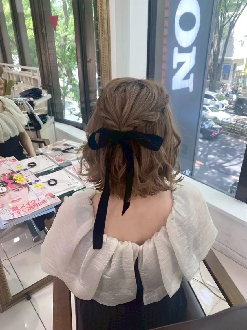 ヘアアレンジ ヘアセット 艶モテカラー miku🏳️‍⚧️のヘアスタイル