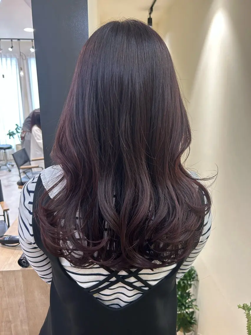 ロング カラー ブリーチ ブリーチなしカラー レッドカラー hubhair レイヤー/透明感のヘアスタイル