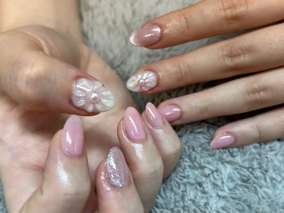 ネイル アートネイル 成人式 フットネイル フレンチネイル ガラスフレンチ ハンドネイル brilliant s.kのネイルデザイン
