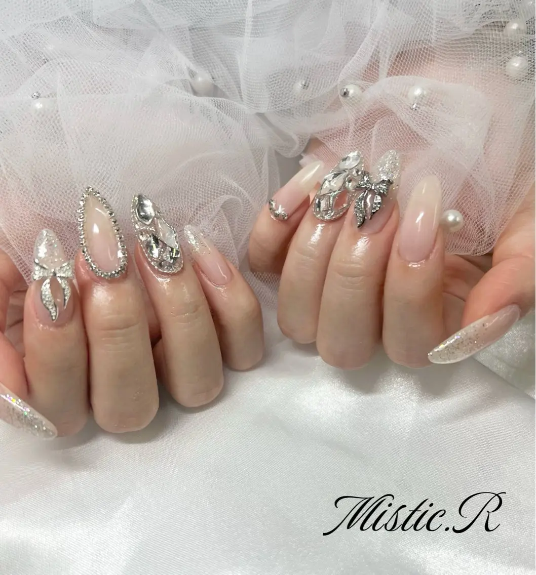 ネイル ワンホンネイル ハンドネイル 🫧Mistic.R 西山🫧のネイルデザイン