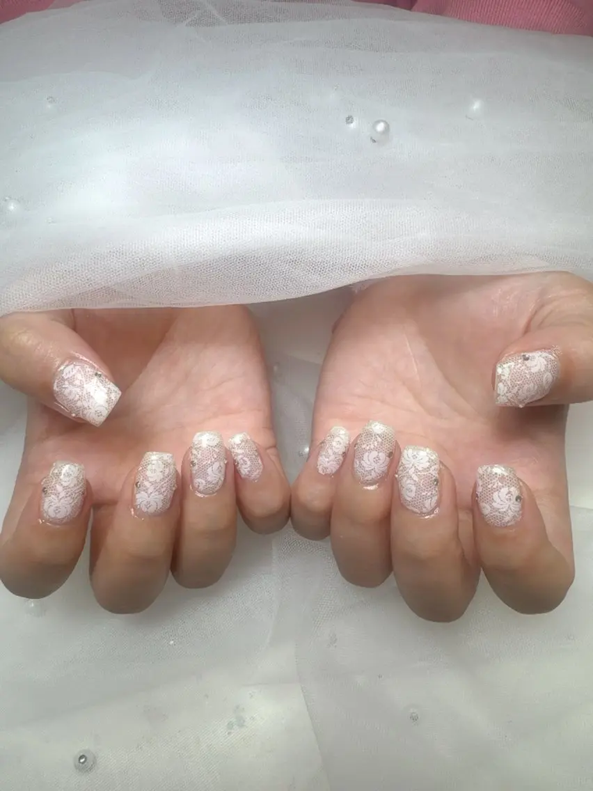 ネイル キラキラネイル 韓国ネイル 持ち込み ワンホンネイル Queeens nailのネイルデザイン