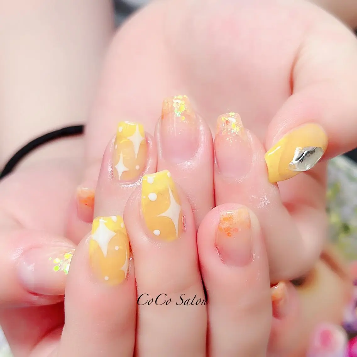 ネイル 長さ出し ジェルネイル グラデーション ホログラムネイル キラキラネイル ハンドネイル CoCoSalon ネイル/まつ毛予約のネイルデザイン