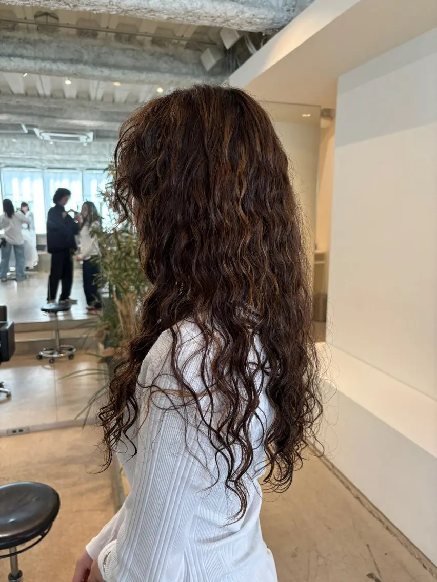 ロング パーマ カット パーマ トリートメント ANY/須田麻人 /パーマスタイルのヘアスタイル