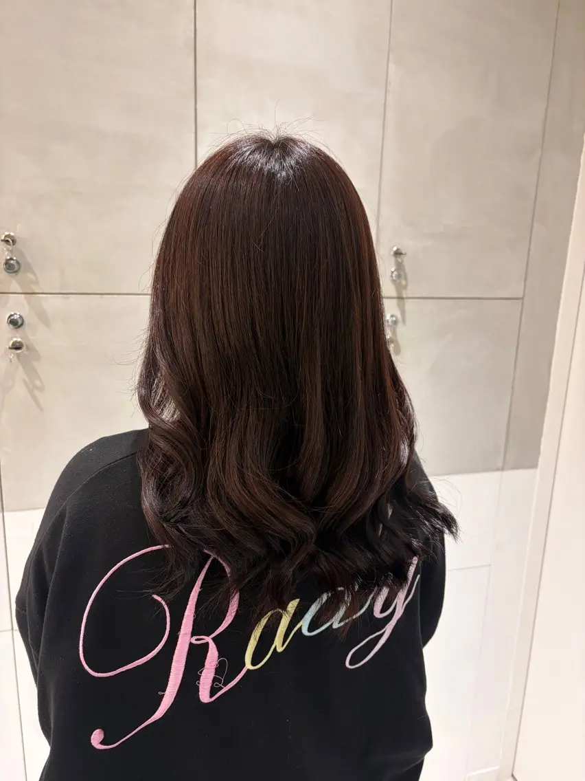 ミディアム カラー 艶カラー🫧 🩵ちとせ🩵のヘアスタイル