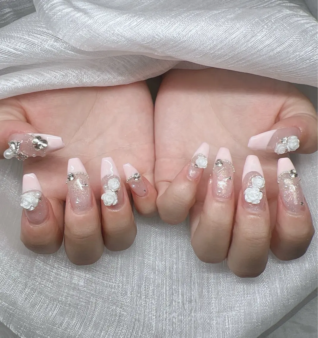 ネイル 長さ出し グラデーション キラキラネイル マグネットネイル ニュアンスネイル Lee Nails チップ長さだし専門店のネイルデザイン