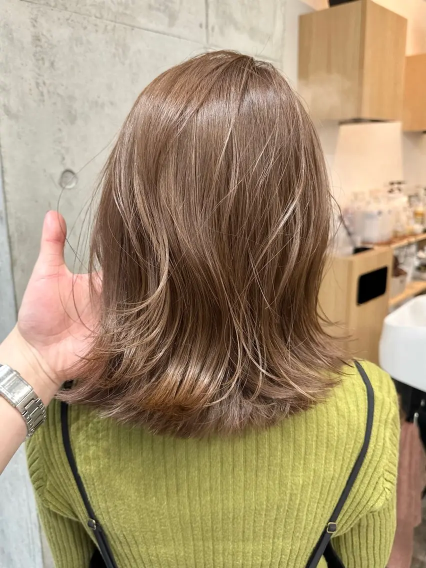 ミディアム カット ヘアカラー トリートメント ✨透明感カラー/縮毛 恵比寿HAYATO✨のヘアスタイル