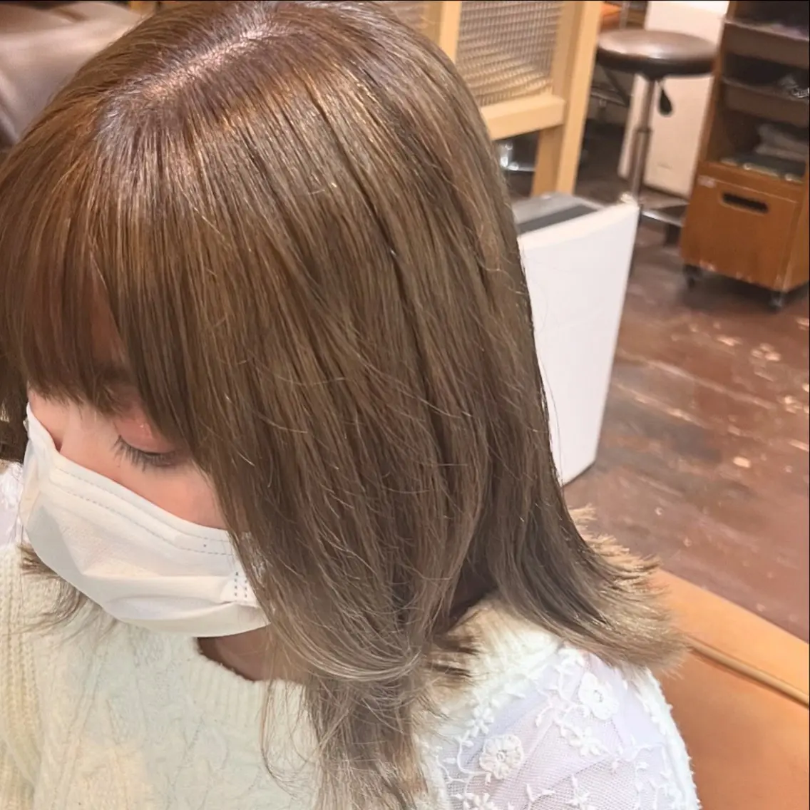 ミディアム こばやし あこのヘアスタイル