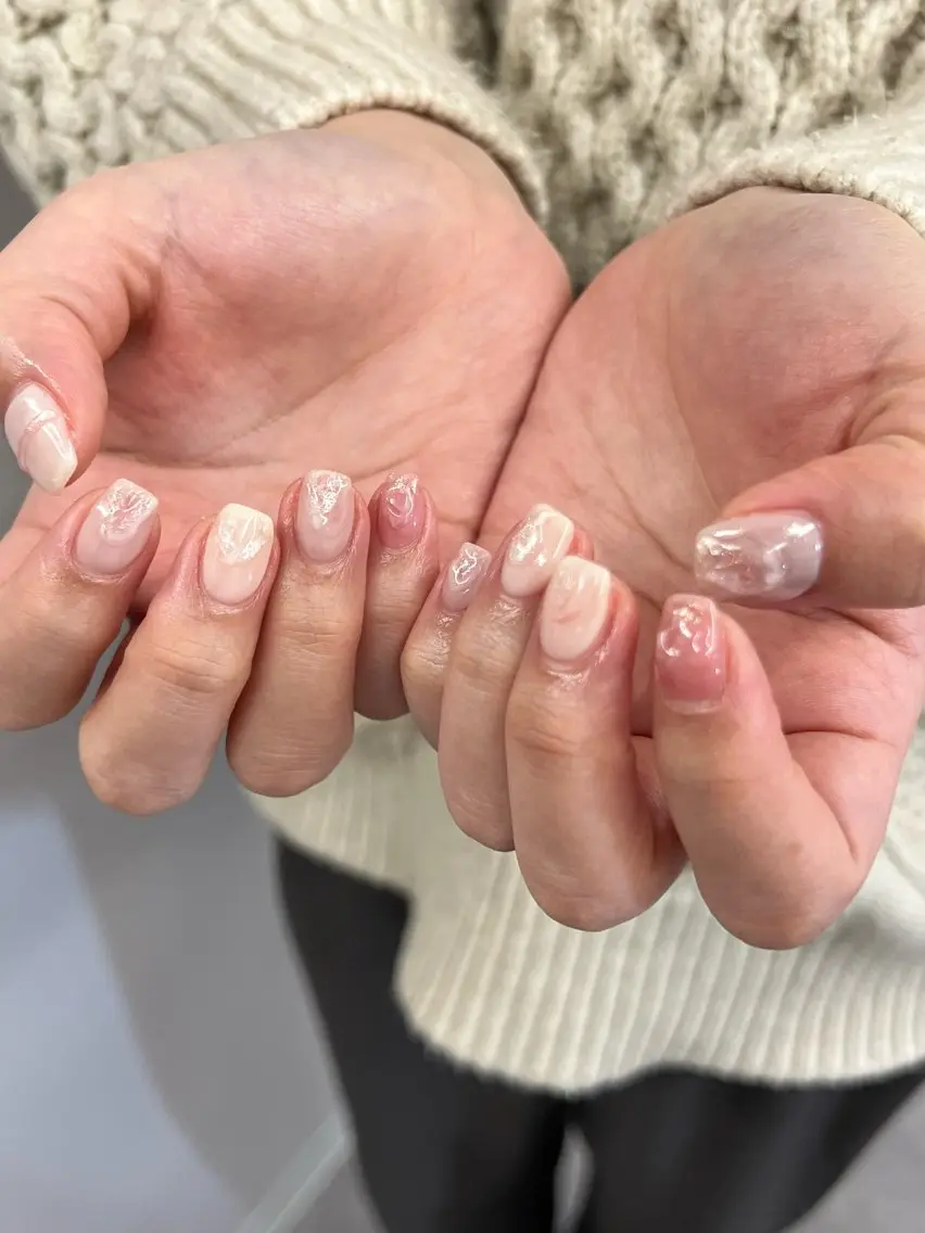 ネイル ジェルネイル マグネットネイル ニュアンスネイル オフィスネイル パラジェル ハンドネイル ハンドケア Bana_ Nailのネイルデザイン