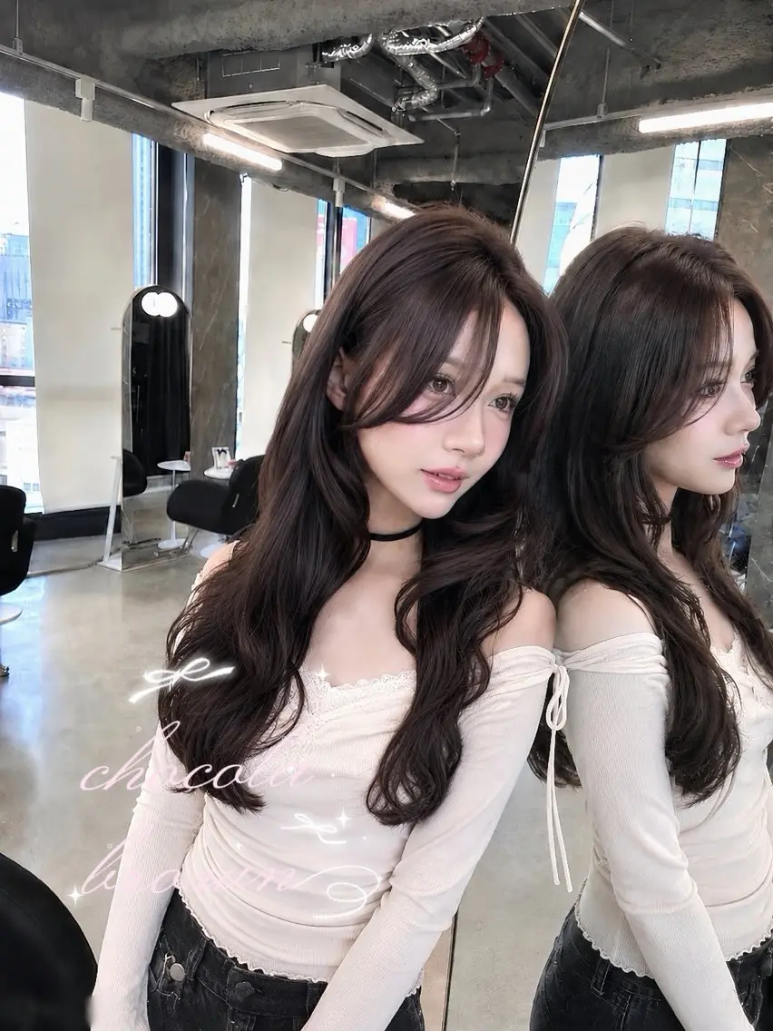ロング カラー ブラウンカラー ショコラブラウン 透明感カラー ラベンダーカラー 韓国風ヘア ヘアカラー ワンホン🇨🇳 トレンド/YURIのヘアスタイル
