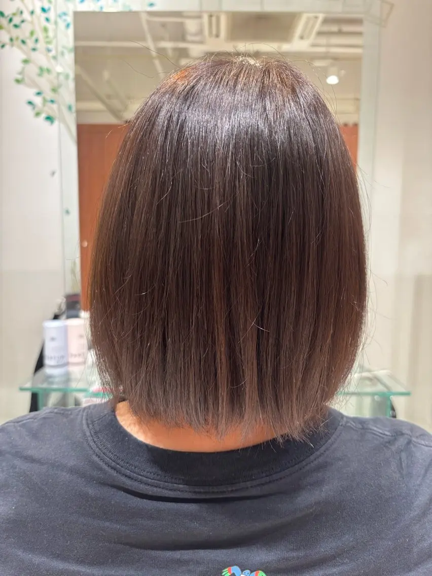 カラー アッシュ アッシュブラウン ブリーチ ブラウンカラー 透明感カラー 蔵野 花音のヘアスタイル