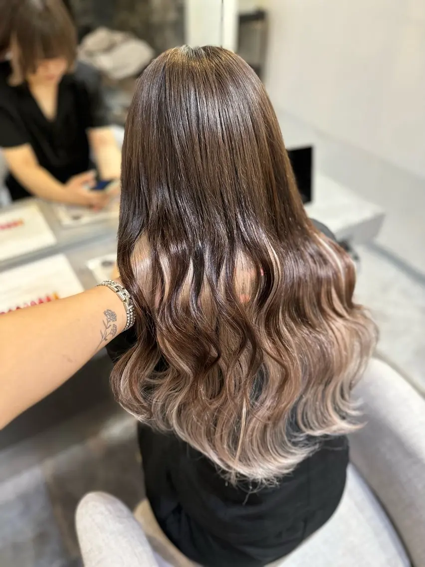 ロング 艶髪🇰🇷髪質改善 🎀ikuno🎀のヘアスタイル