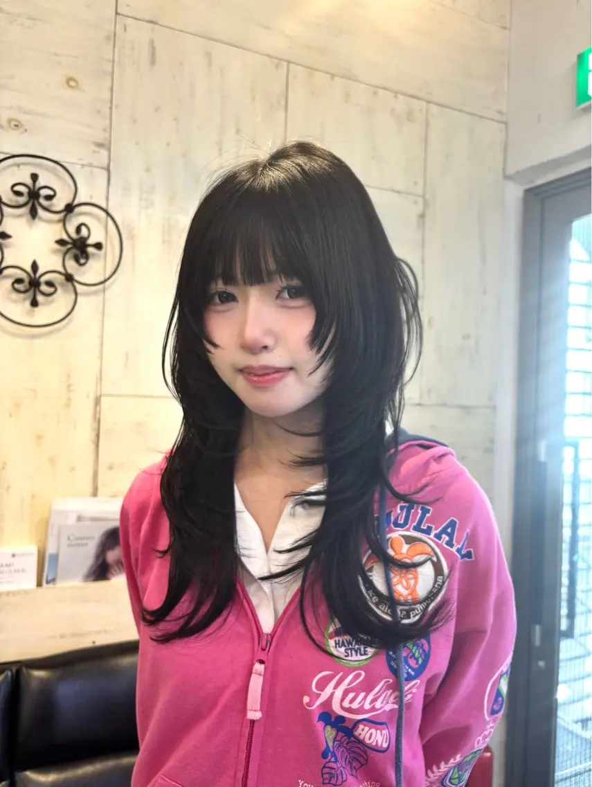 ロング ロングレイヤー ハッシュカット レイヤーカット ロング シャギー カット トリートメント レイヤーカット/ダブ ルカラー/フウカ🤍のヘアスタイル