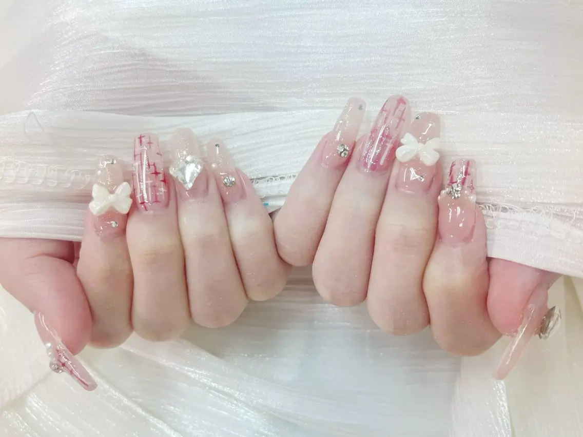 ネイル MOMO NAILのネイルデザイン