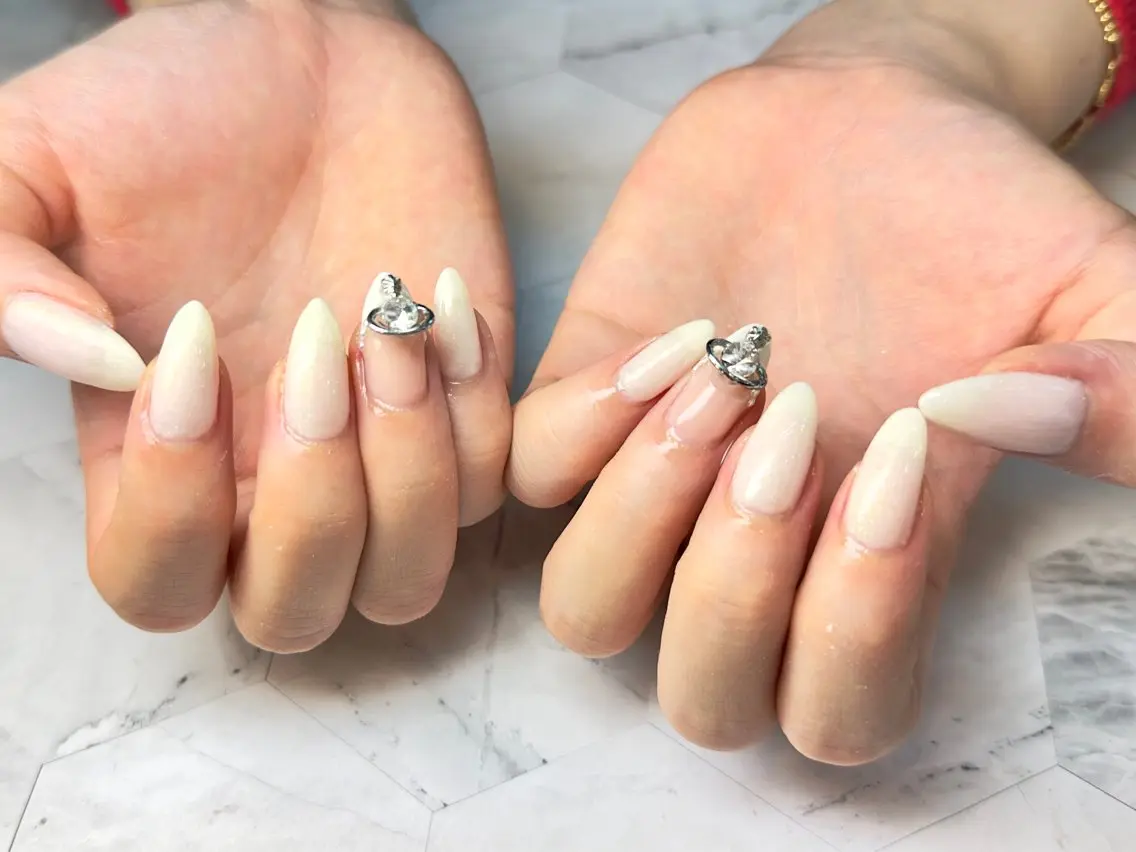 ネイル ハンドネイル Queennail 北堀江AYAのネイルデザイン