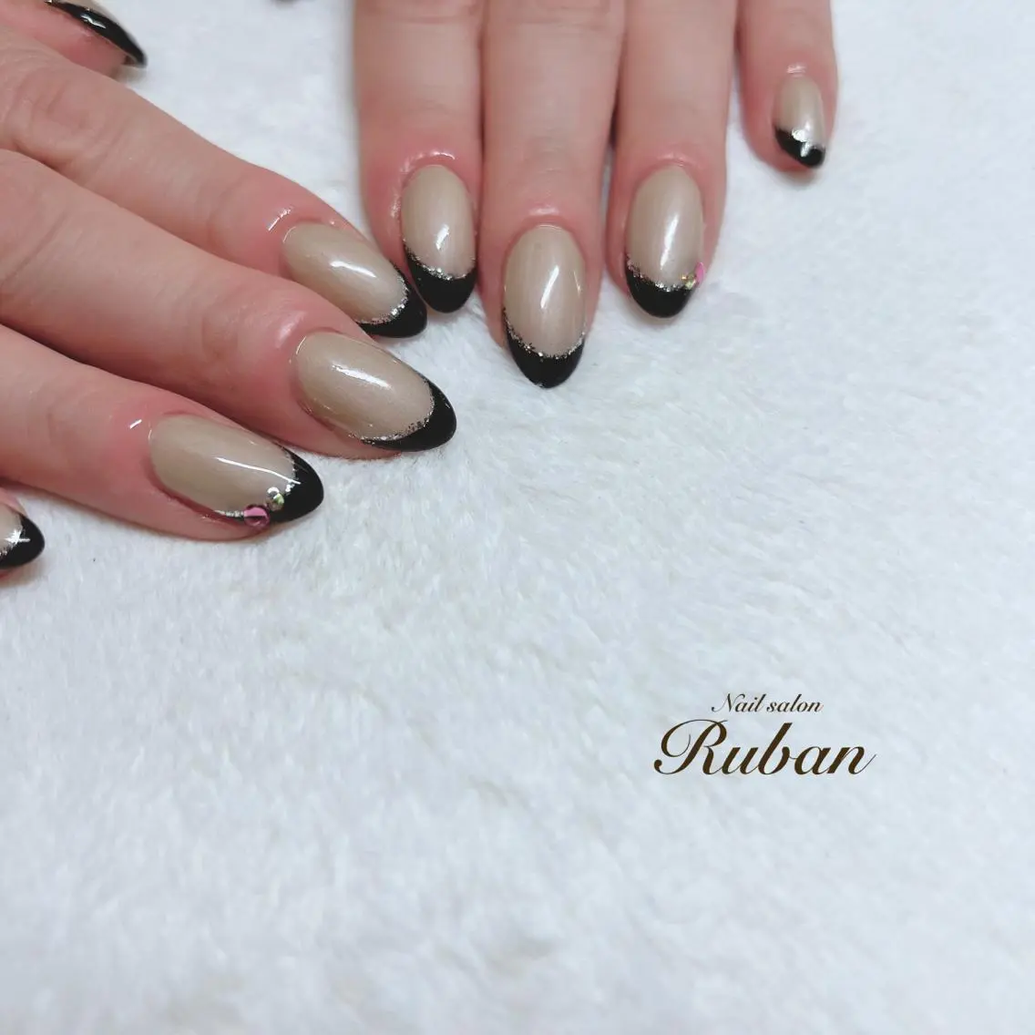 ネイル オーロラネイル フレンチネイル Nail salon Rubanのネイルデザイン