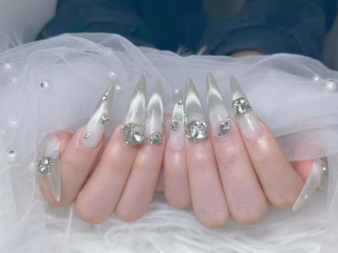 ロング カラー グラデーションカラー 韓国風ヘア ハンドネイル yuna ユナのネイルデザイン