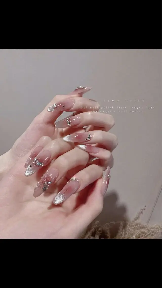 ネイル ROSE ANA CHUO 本川越のネイルデザイン