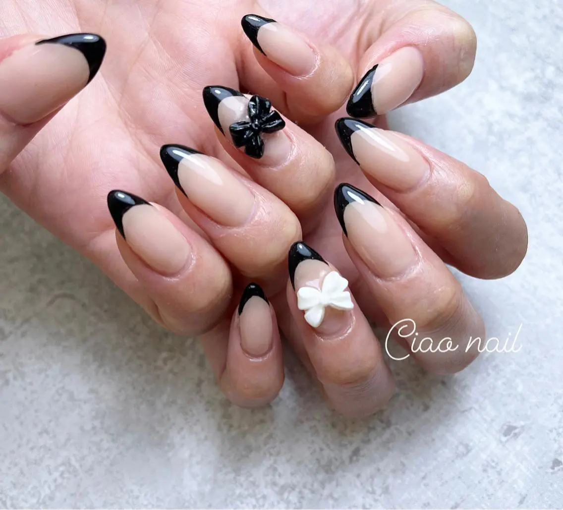 ネイル アートネイル 入学式 フレンチネイル ジェルネイル 卒業式 #Amin nail salonのネイルデザイン