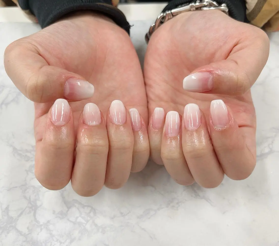 ネイル グラデーション Bianca TORII🌞のネイルデザイン