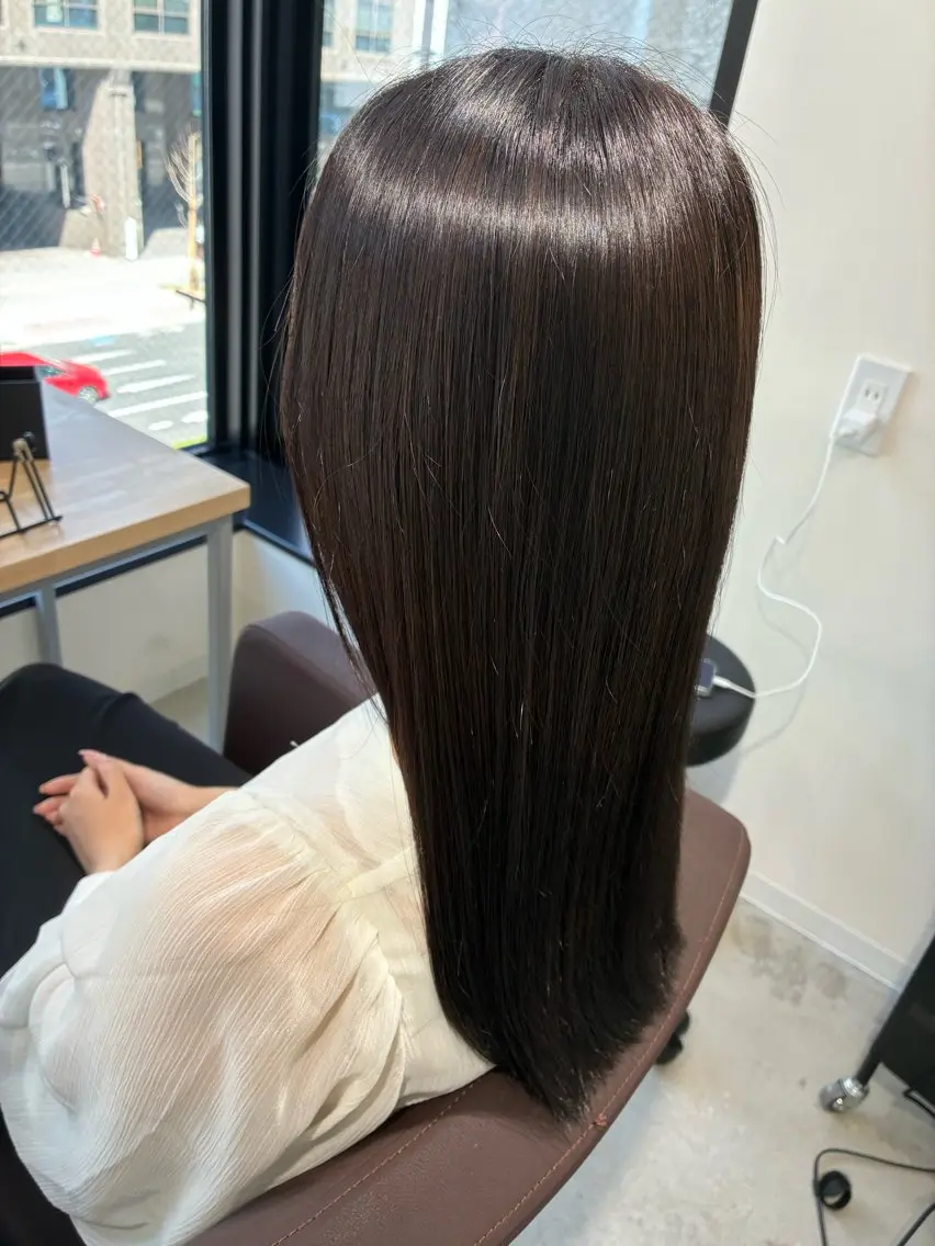 ロング カット トリートメント attrait 福岡のヘアスタイル