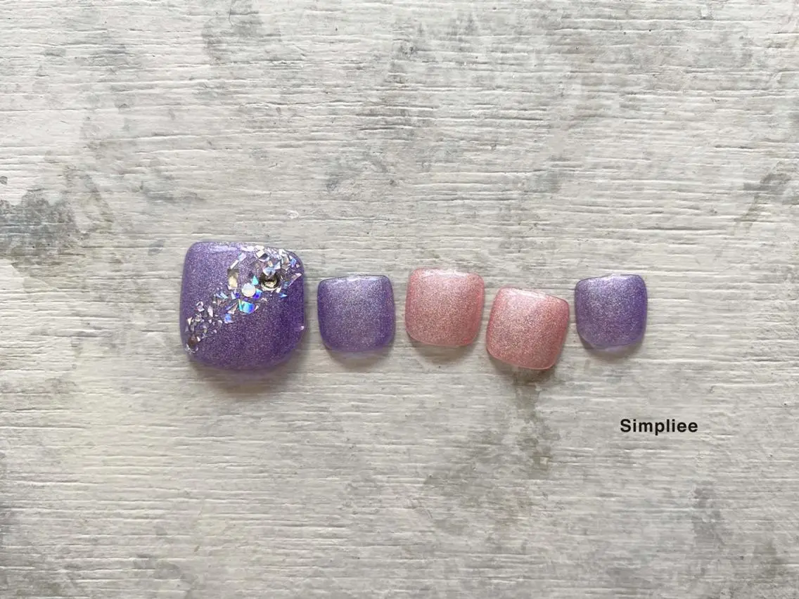 ネイル フットネイル 🎀MOENA/渋谷 シンプリーNAILのネイルデザイン