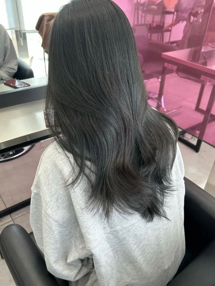 ロング 🌿‬髪質改善カラー 菊池梨麻🌿‬のヘアスタイル