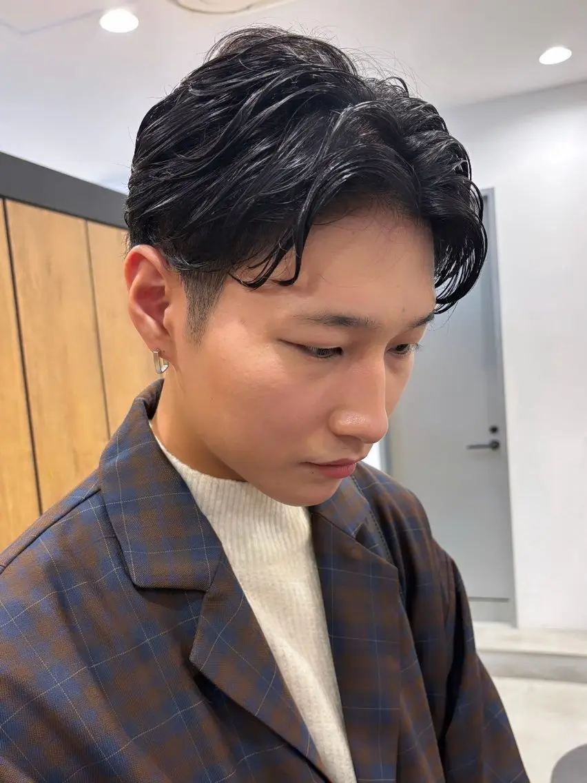 ショート パーマ メンズ しの　ゆきの THE REMMYのヘアスタイル