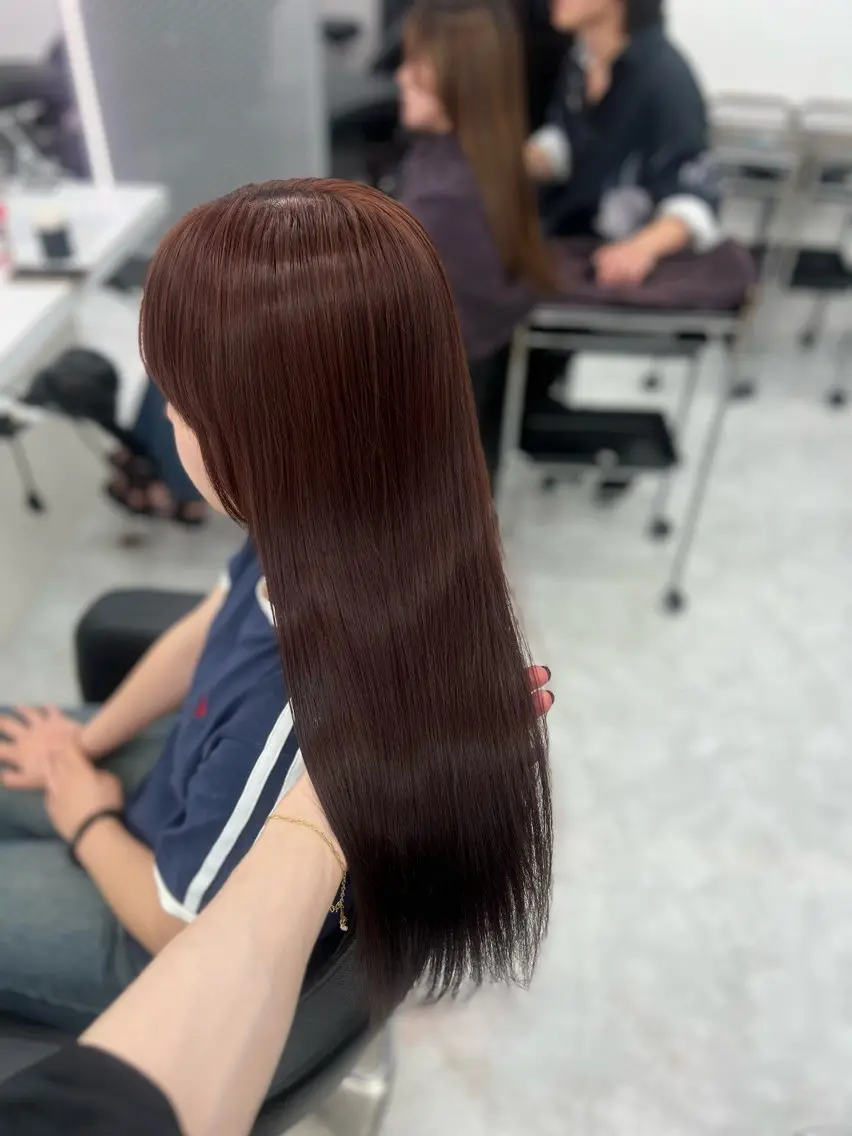 セミロング カラー ヘアカラー トリートメント 💖似合わせカラー レイヤー💖縮毛矯正のヘアスタイル