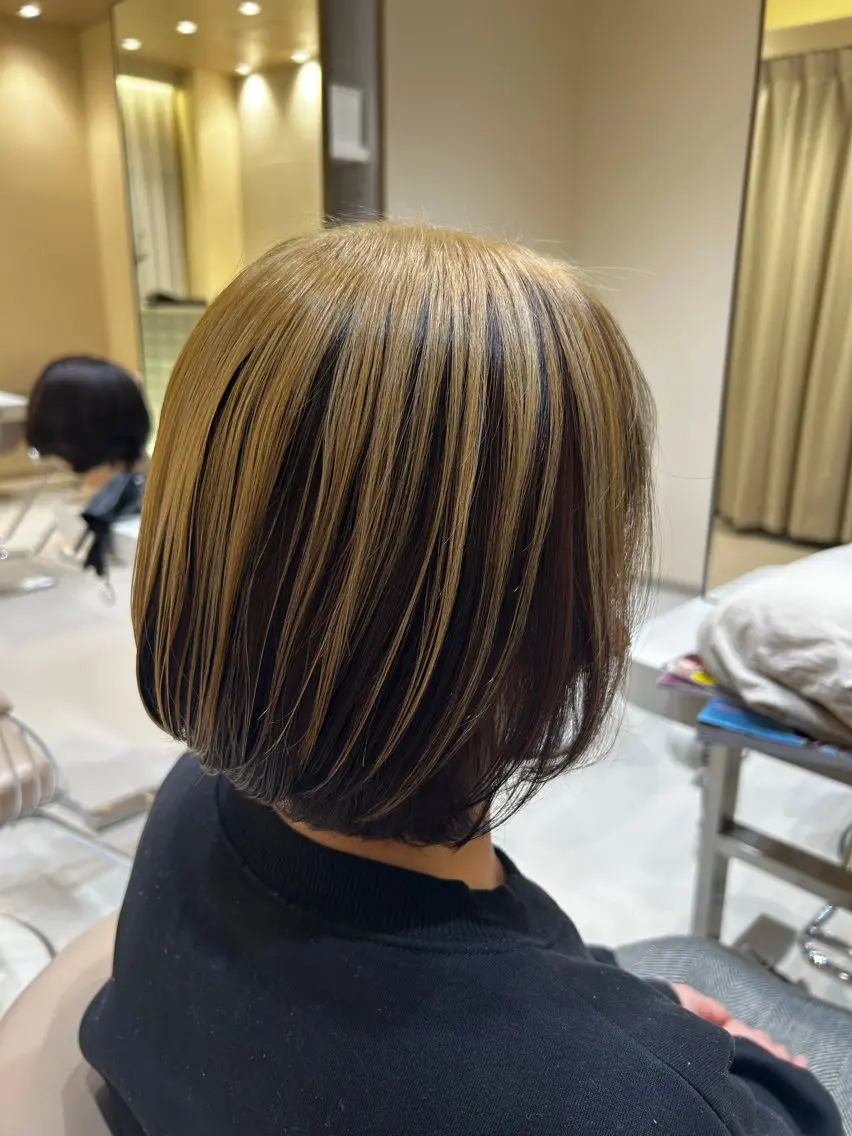 ミディアム ヘアカラー ヘアーズギャラリー 山本愛華のヘアスタイル