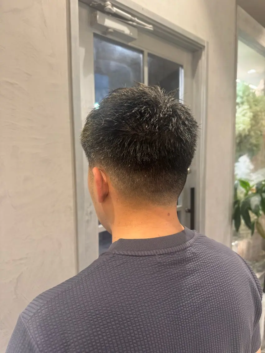 メンズ フェードカット スキンフェード カット Y U K Iのヘアスタイル