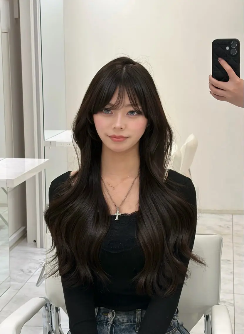 ロング カラー 𝑲𝑨𝑶𝑹𝑼 純欲ワンホンヘアのヘアスタイル