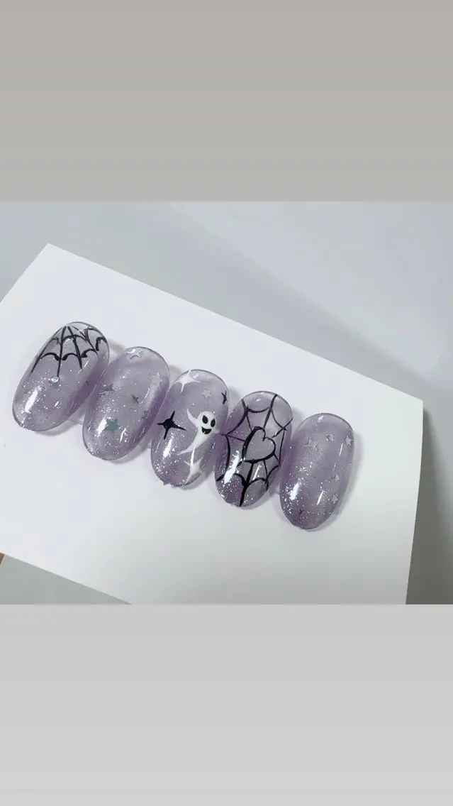 ネイル ハロウィン ハッピーネイル 蘭のネイルデザイン