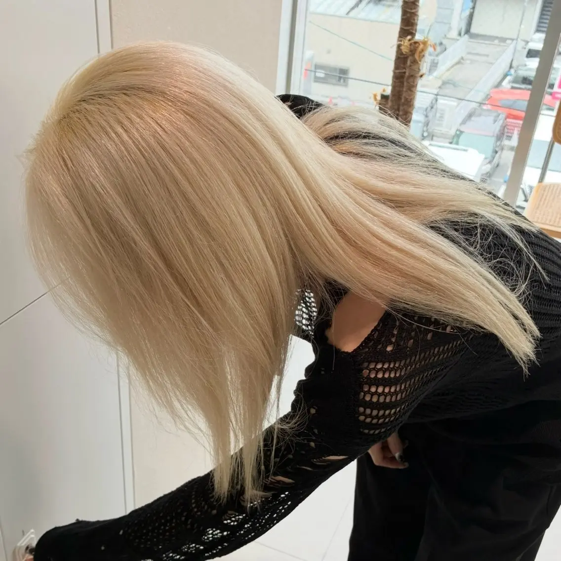 ミディアム カット ヘアカラー トリートメント newi広島 tomokaのヘアスタイル