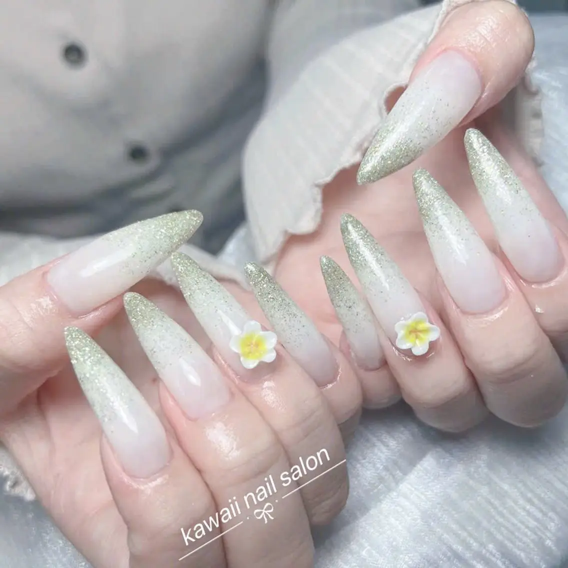 ネイル ドット フレンチネイル 韓国ネイル マグネットネイル オフィスネイル Kawaii Nail Salonのネイルデザイン