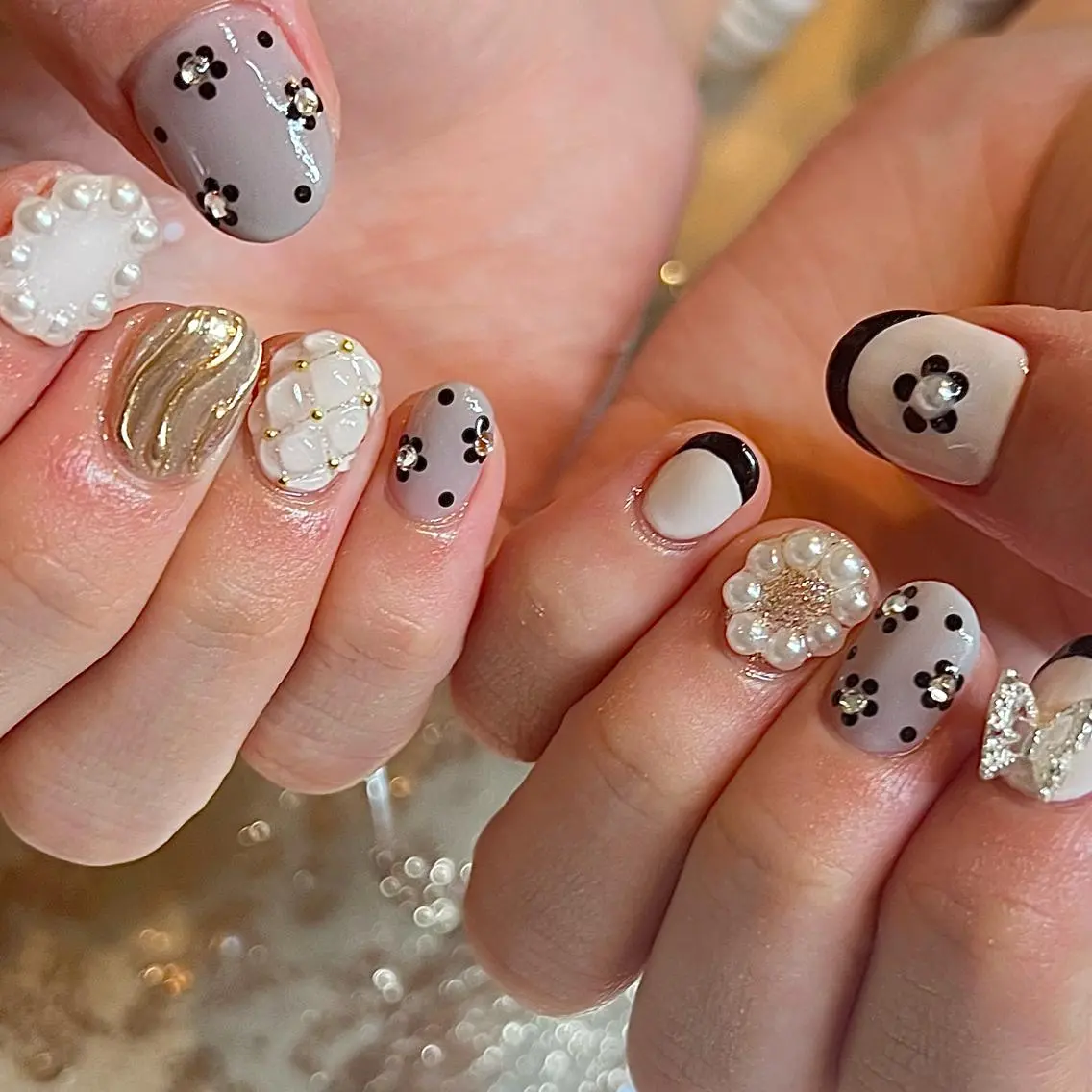 ショート ネイル ハンドネイル H🌺 NAILのネイルデザイン