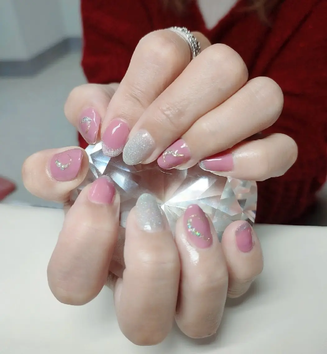 ネイル Shine Nailのネイルデザイン