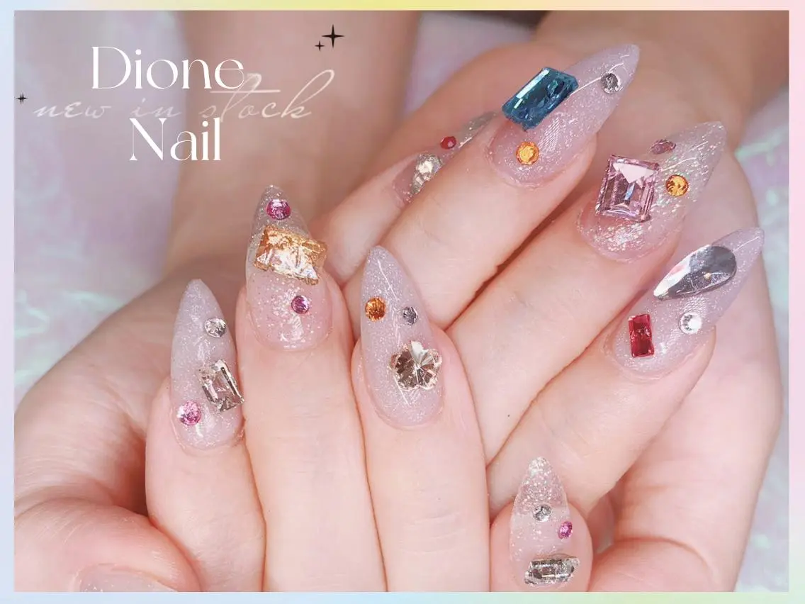 ネイル ハンドネイル ハンドケア Dione ネイル専門店のネイルデザイン