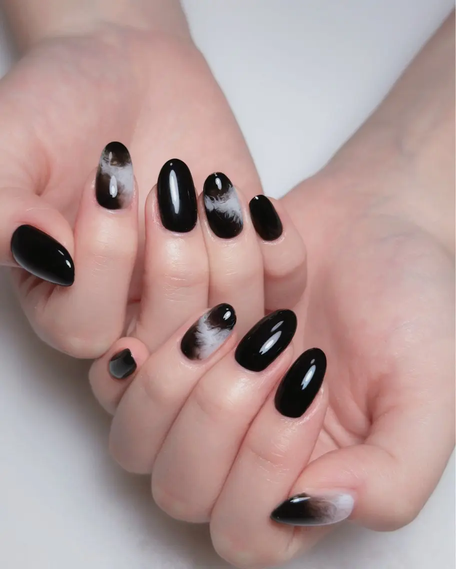 ネイル オーロラネイル 長さ出し フットネイル ラメ(グリッター) ラメグラデーション ハンドネイル 👍thumbs up nail👍のネイルデザイン